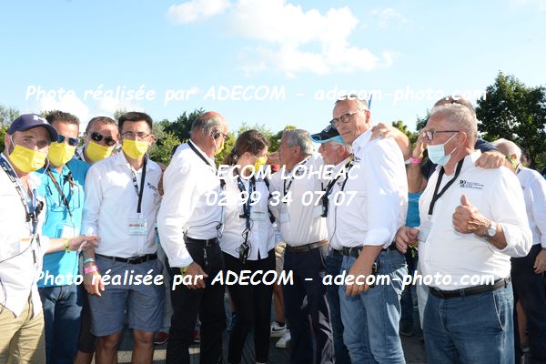 http://v2.adecom-photo.com/images//1.RALLYCROSS/2021/RALLYCROSS_LOHEACRX _2021/AMBIANCE_DIVERS/40E_4347.JPG